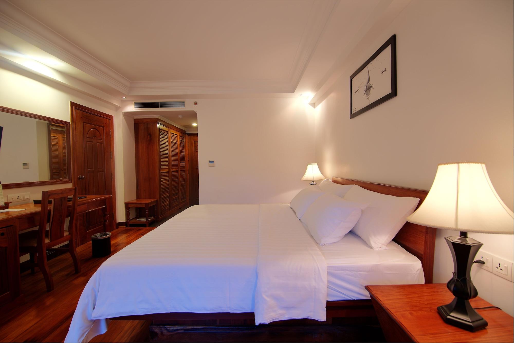Hotel Somadevi Angkor Premium Siem Reap Esterno foto
