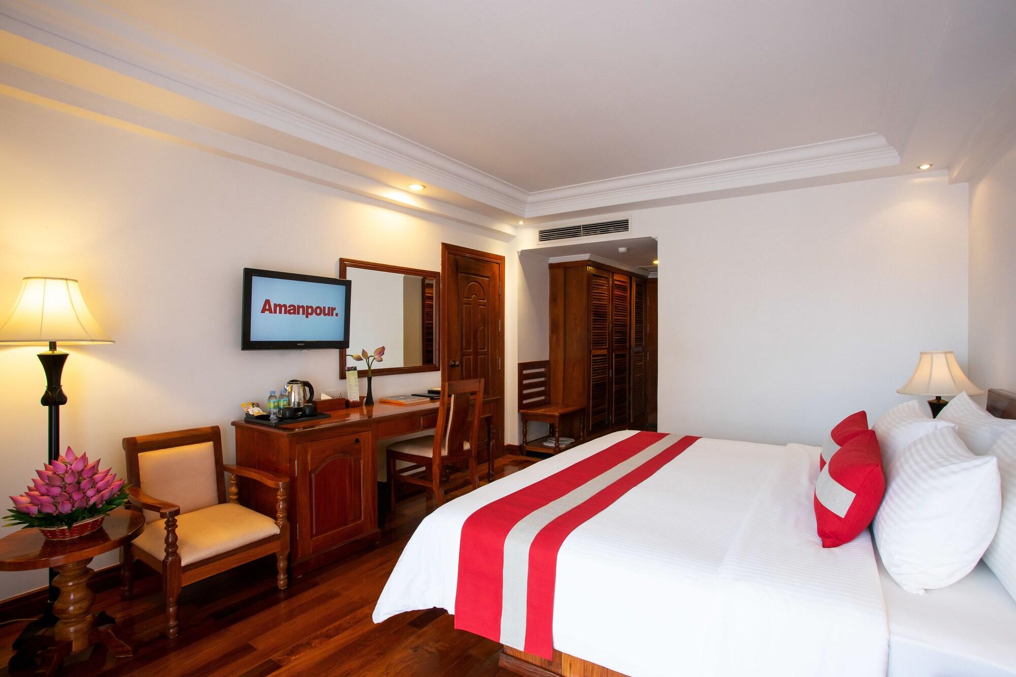 Hotel Somadevi Angkor Premium Siem Reap Esterno foto
