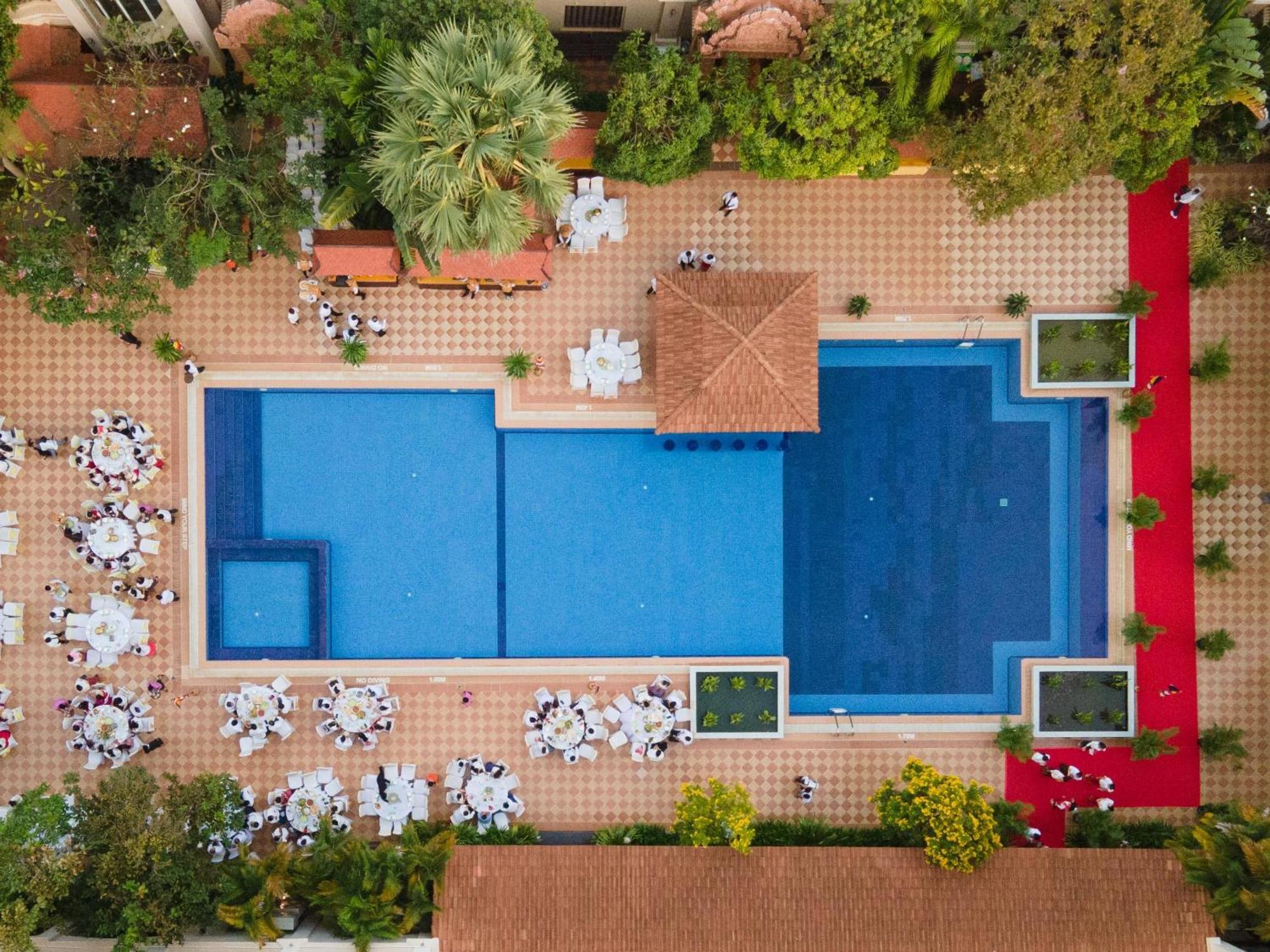 Hotel Somadevi Angkor Premium Siem Reap Esterno foto