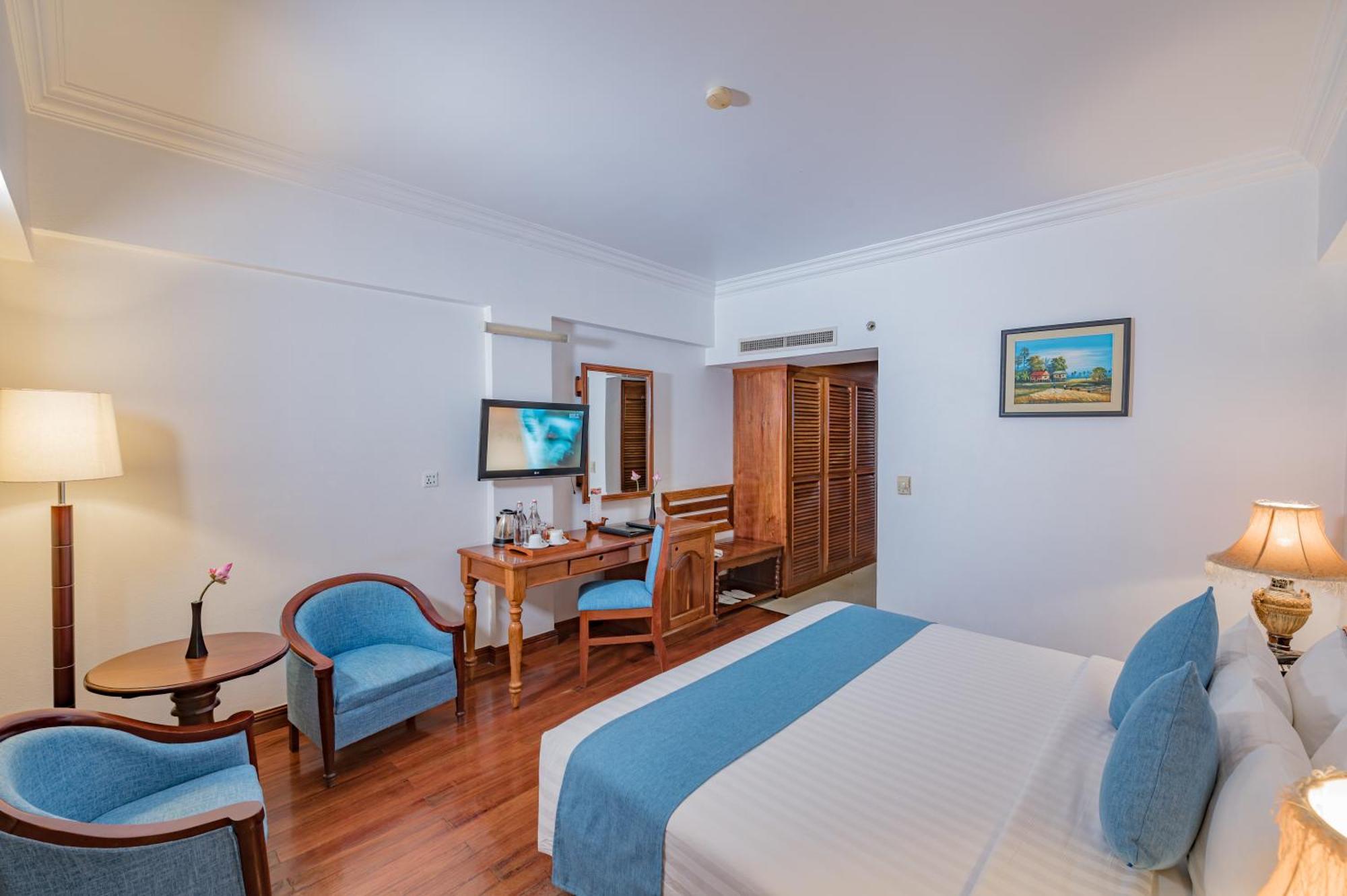 Hotel Somadevi Angkor Premium Siem Reap Esterno foto