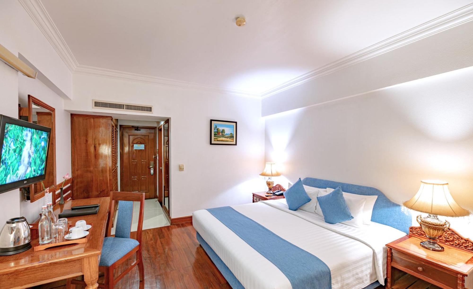 Hotel Somadevi Angkor Premium Siem Reap Esterno foto